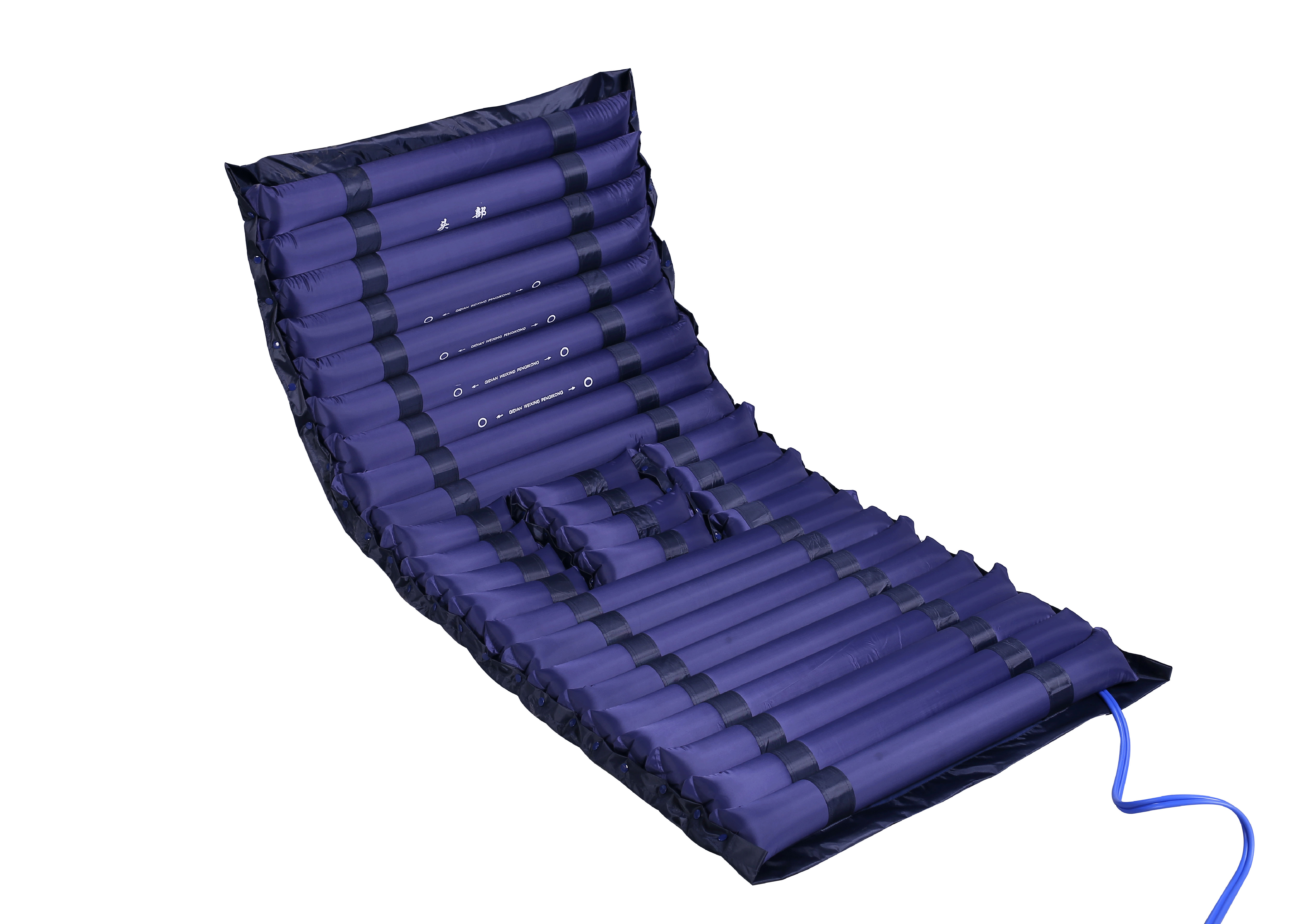 Alternating pressure mattress for hospital bed
