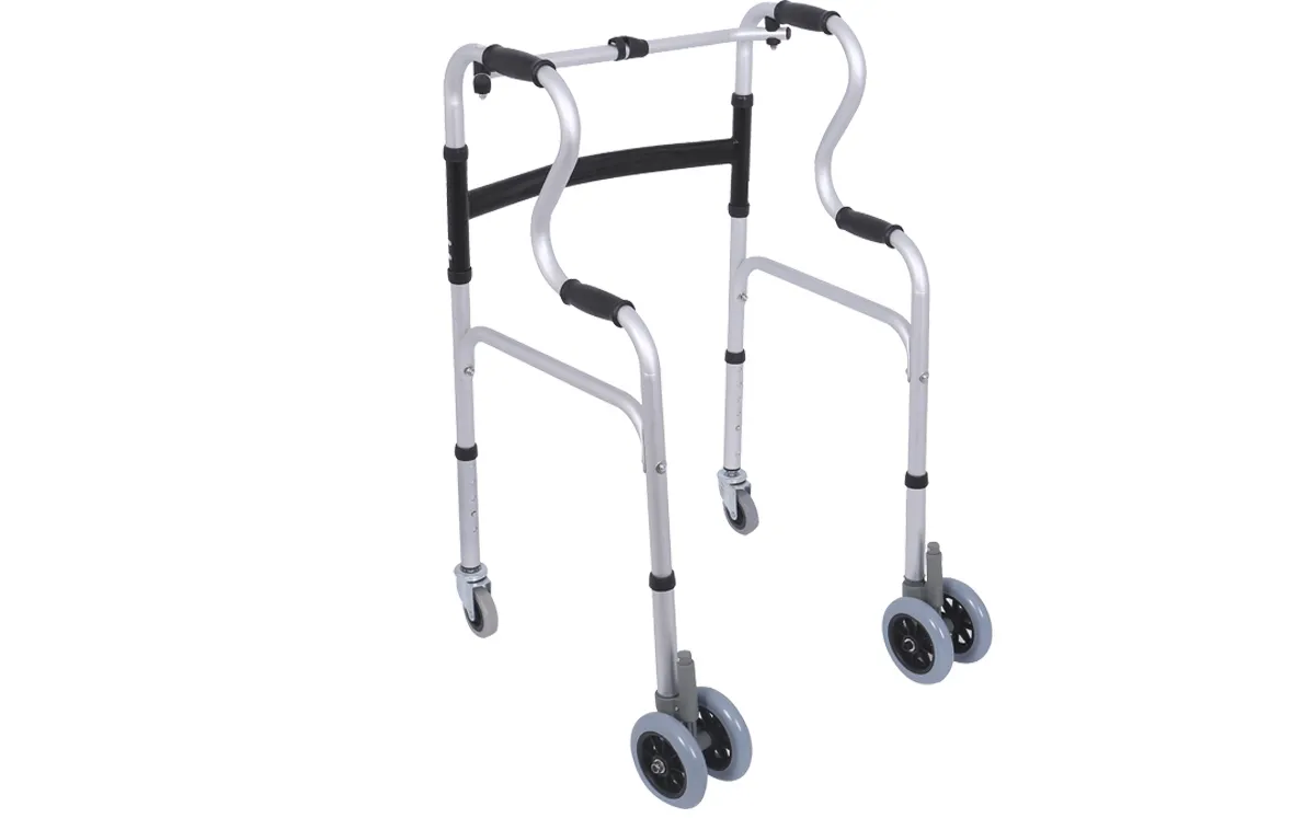 commode for elderly ladies